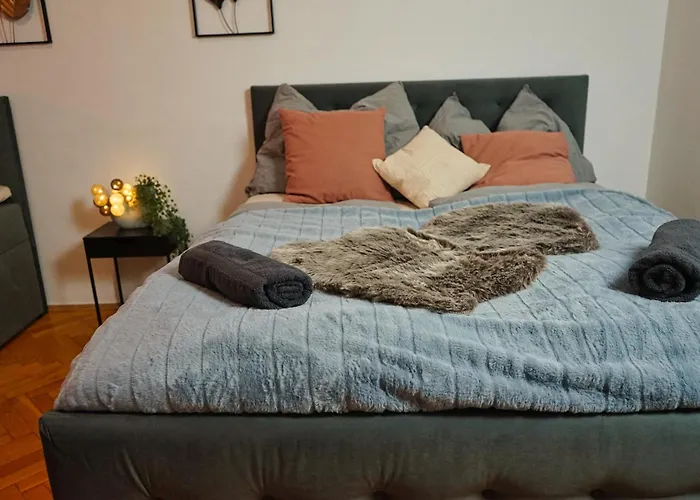 Vienna Home Stay Apartments *
